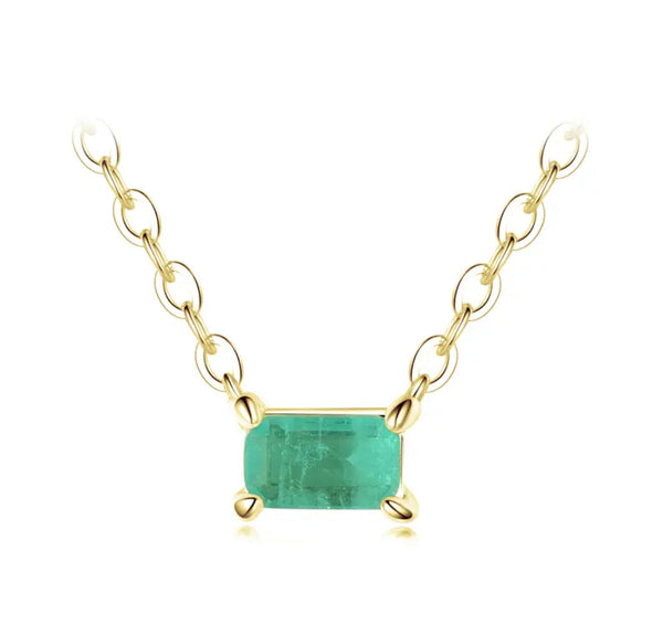 Collar esmeralda - trendy 2023