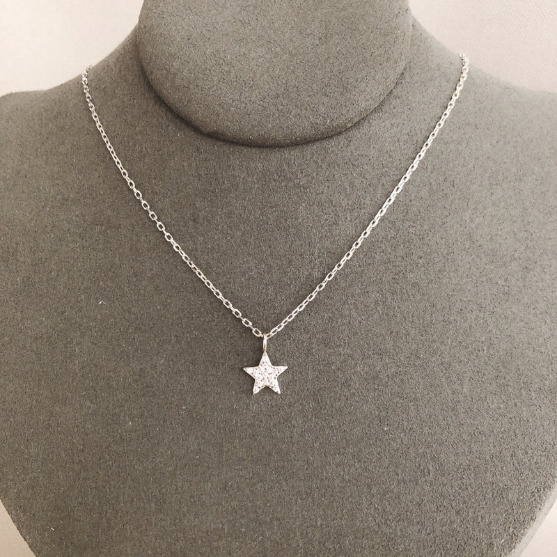 STAR NECKLACE