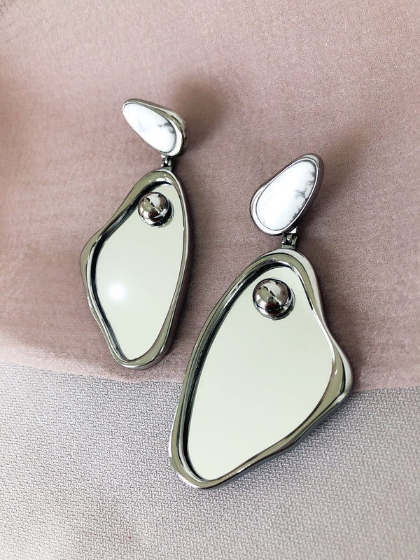 REFLEXO IMAGE EARRING