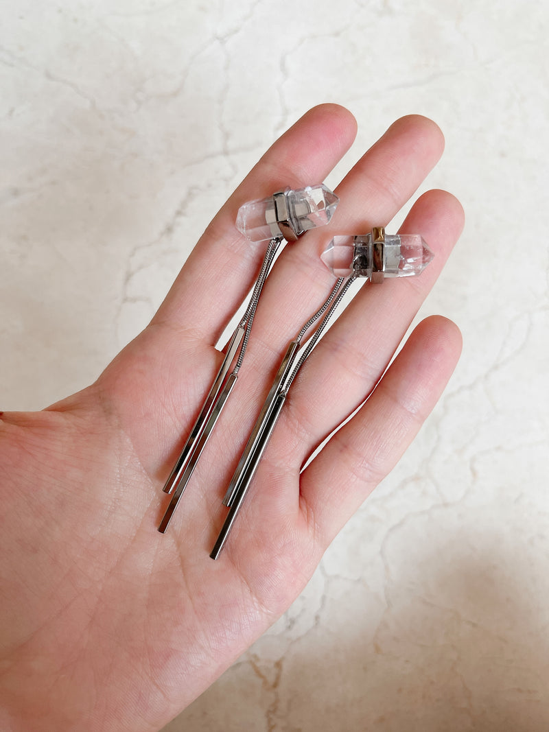tz1176 petit pierre earring