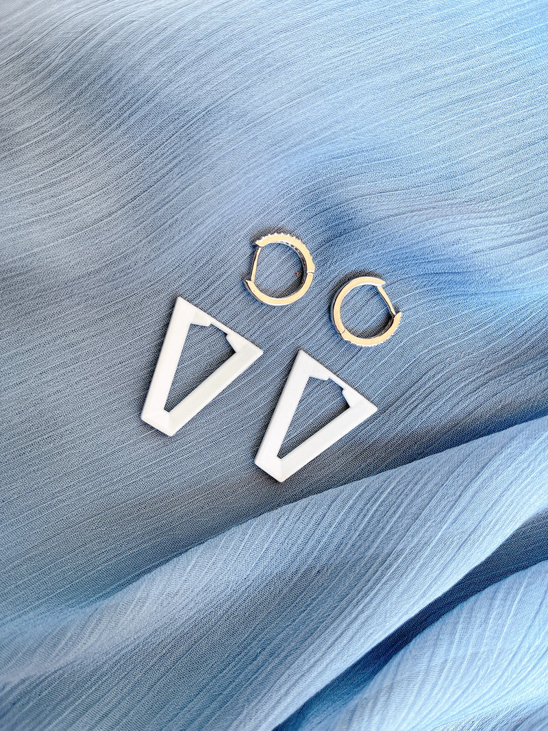Tz105 triangle silver